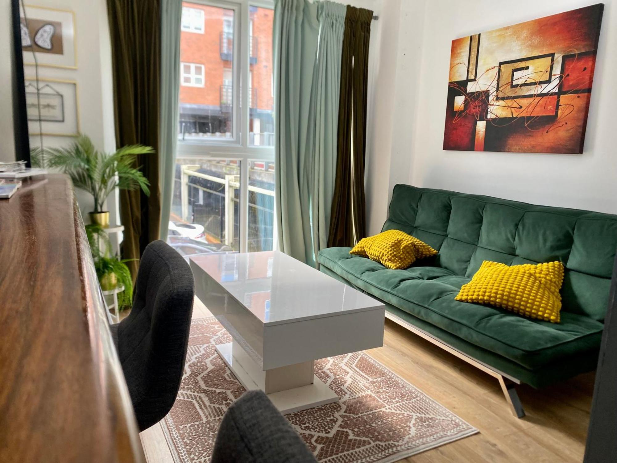 Luxury Urban Tranquility At B1 Apartment Birmingham Exterior foto